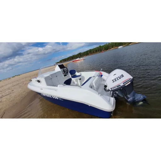 Latrex 550 motorni čoln