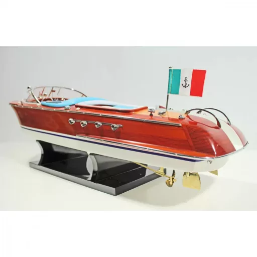 Model škornjev Riva Aquarama L66