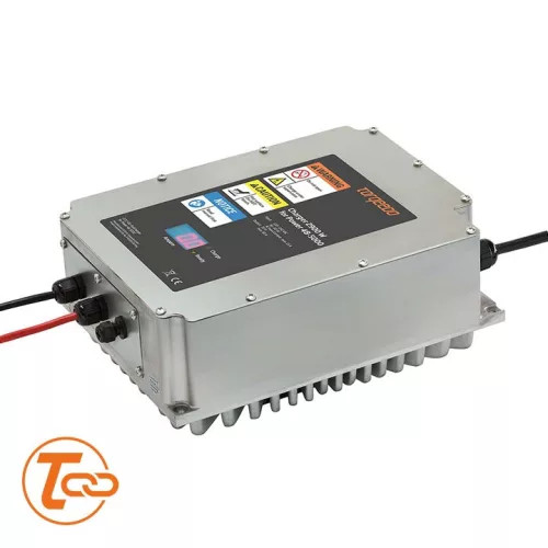 Torqeedo hitri polnilec 2900W. Za Power 48-5000 baterijo