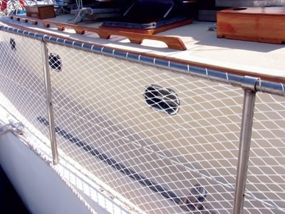 Rešetkasto ograjo proti padcu 50 m/20 cm CPL