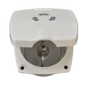 3-sedežni sedež v ohišju gorivne pipice