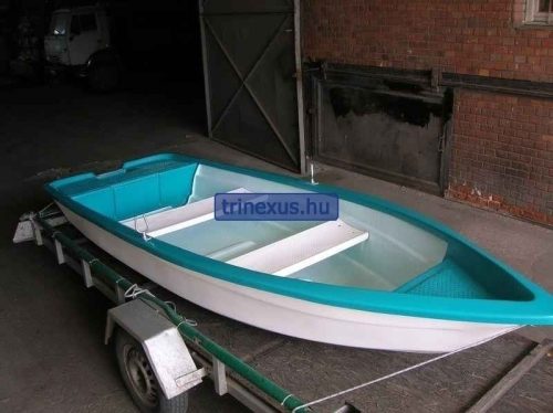 Čoln Aquajoy iz plastike HCS-04 z dvema klopema SYB