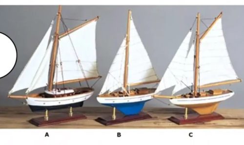 Čoln model jadranje v več barvah 33 cm
