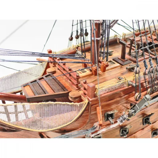 Model ladje HMS Victory L80 